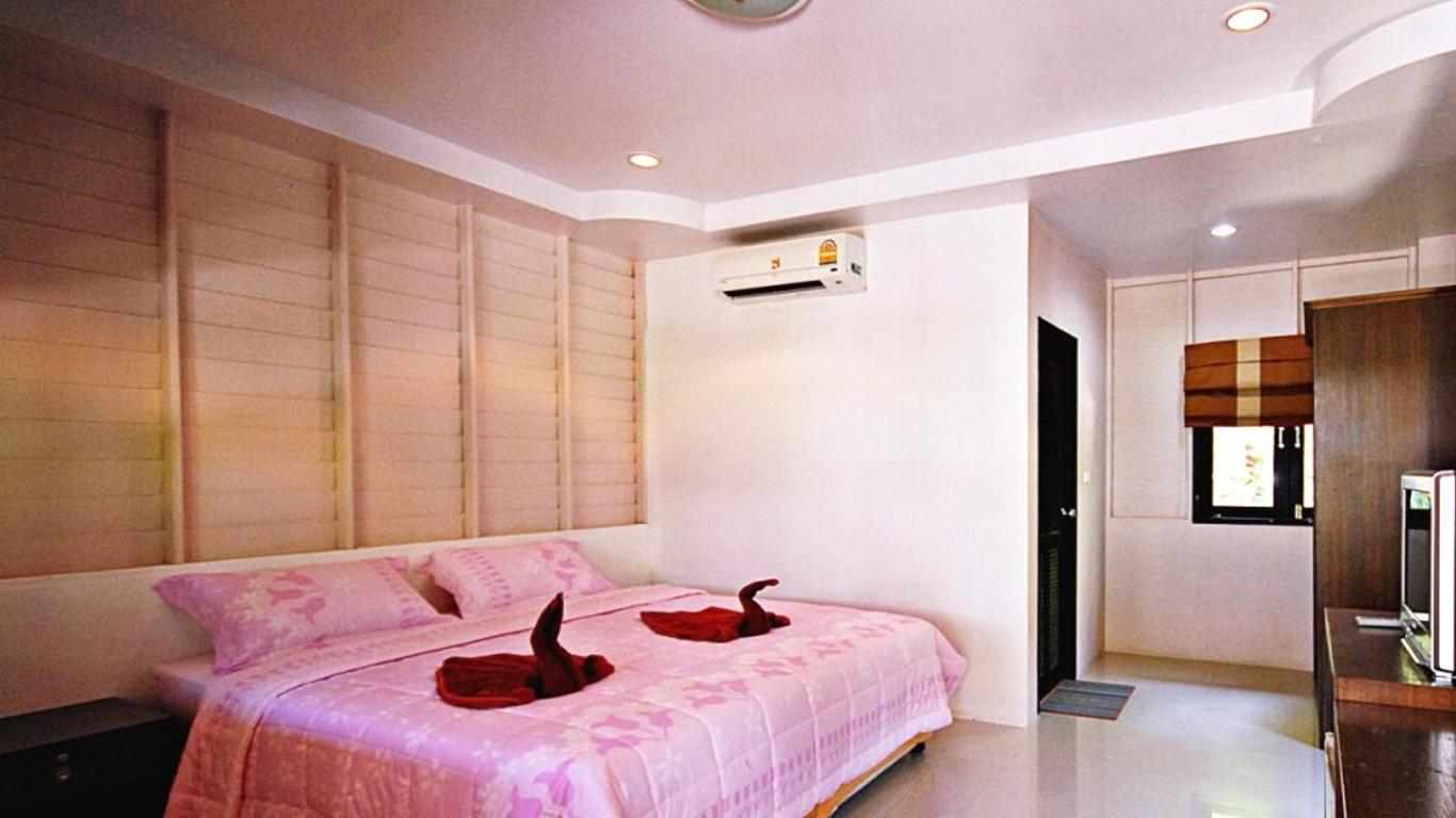 Haadyao Bungalows