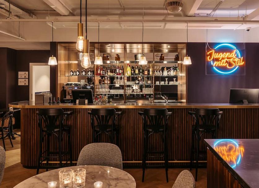 Bar Photo