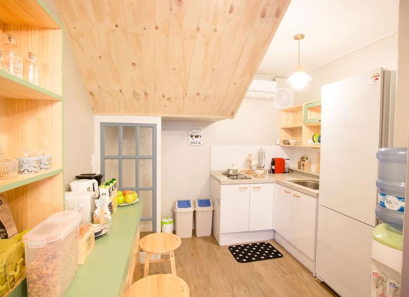 Kitchen Photo