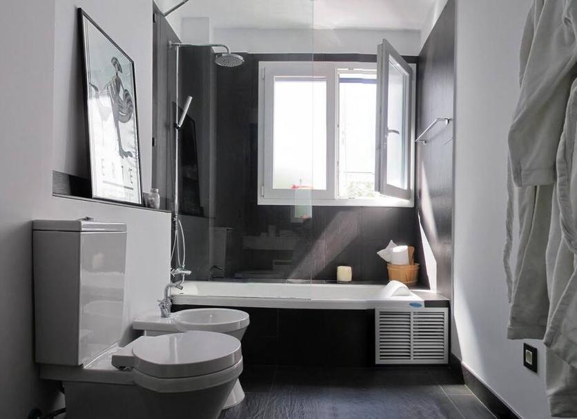 Bathroom Photo