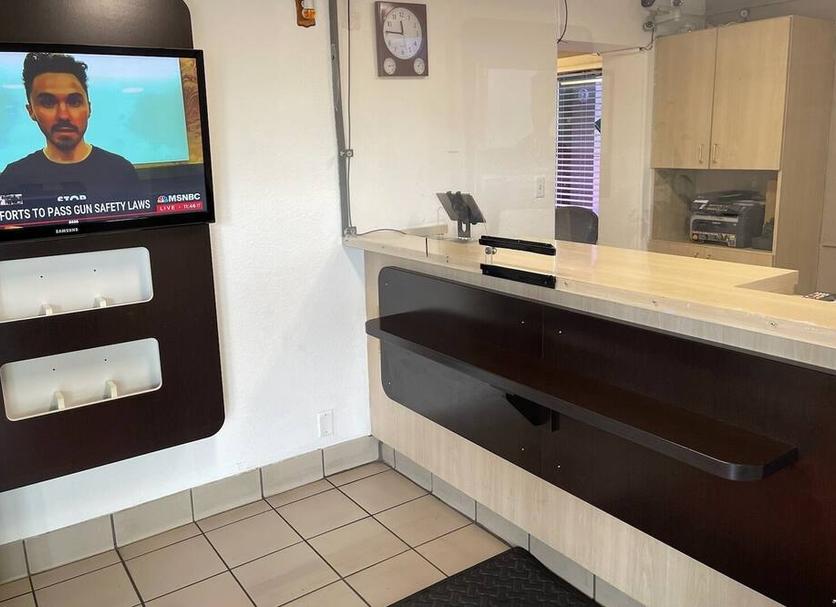 Front desk Photo