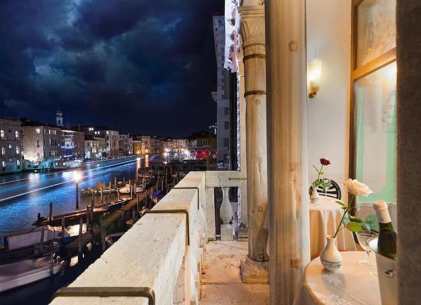 Balcony Photo