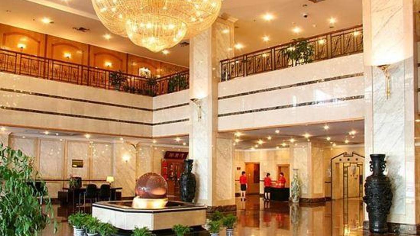 Sunshine Hotel