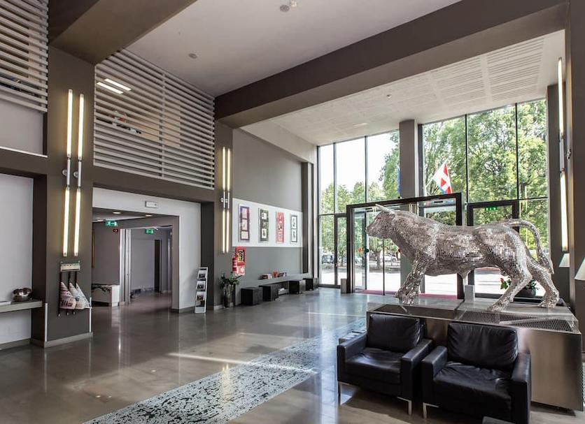 Lobby Photo