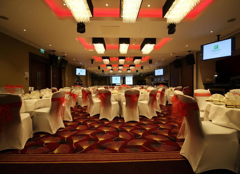 Banquet hall Photo