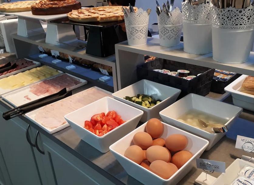 Buffet Photo