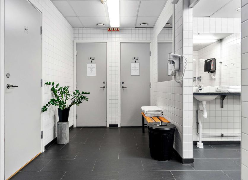 Bathroom Photo