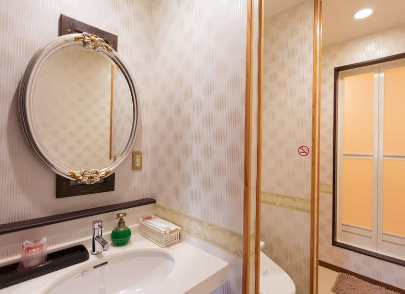 Bathroom Photo
