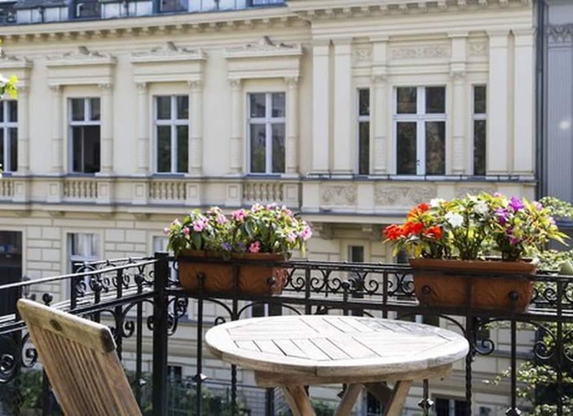Balcony Photo
