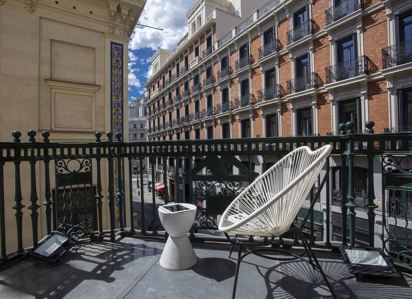 Balcony Photo