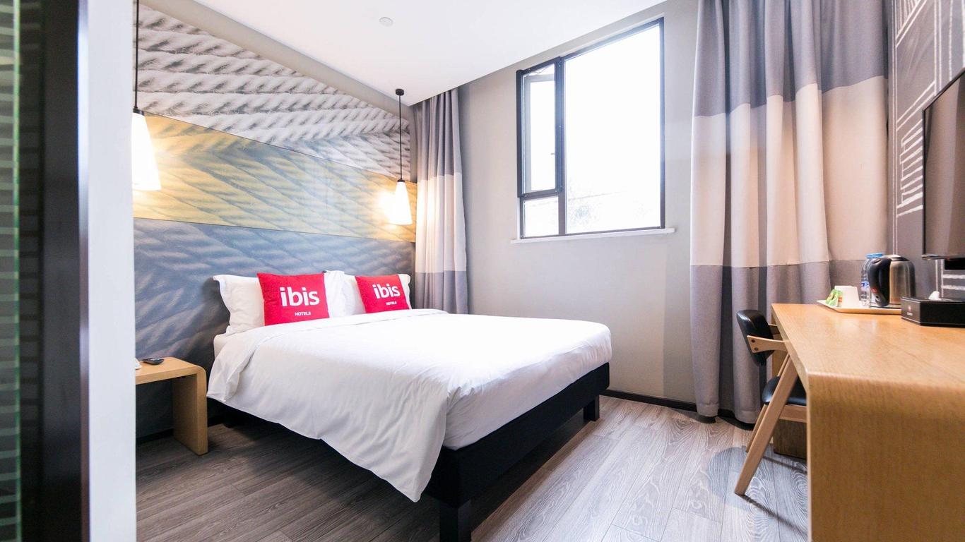 Ibis Shanghai Gubei