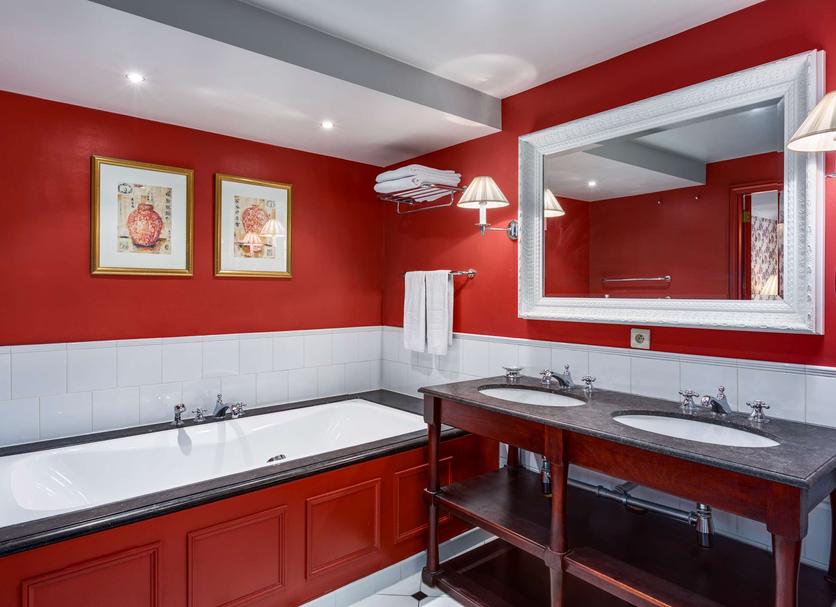 Bathroom Photo