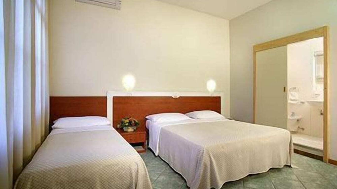 Hotel Eden