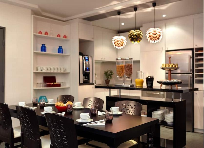 Dining room Photo