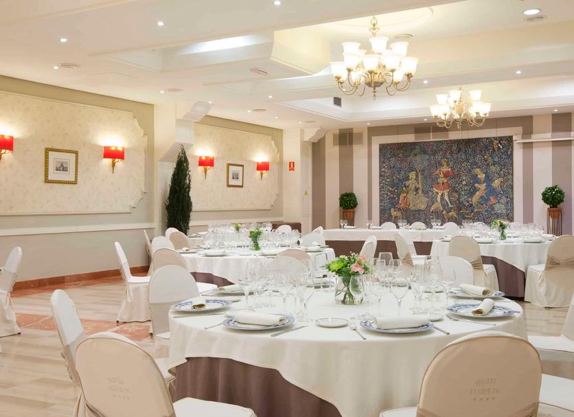 Banquet hall Photo