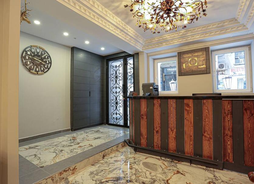 Front desk Photo