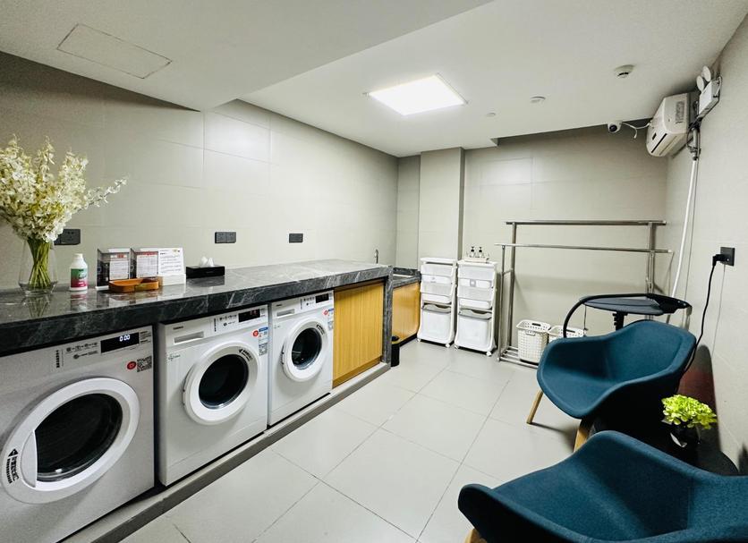 Laundry facility Photo