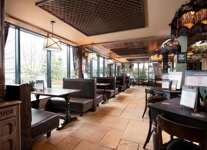 Restaurant Photo
