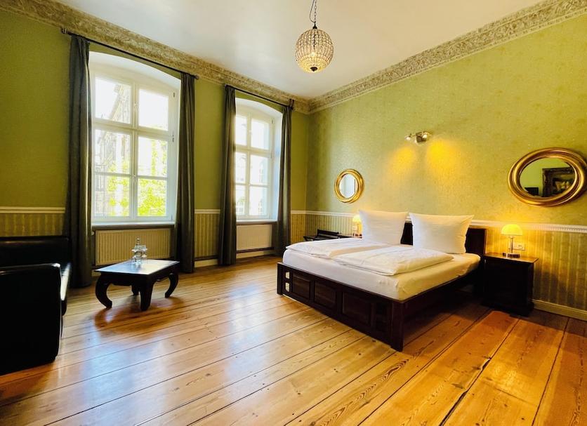 Bedroom Photo