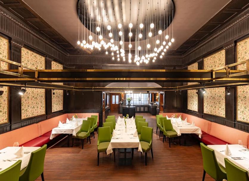Restaurant Photo