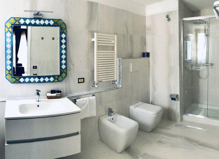 Bathroom Photo