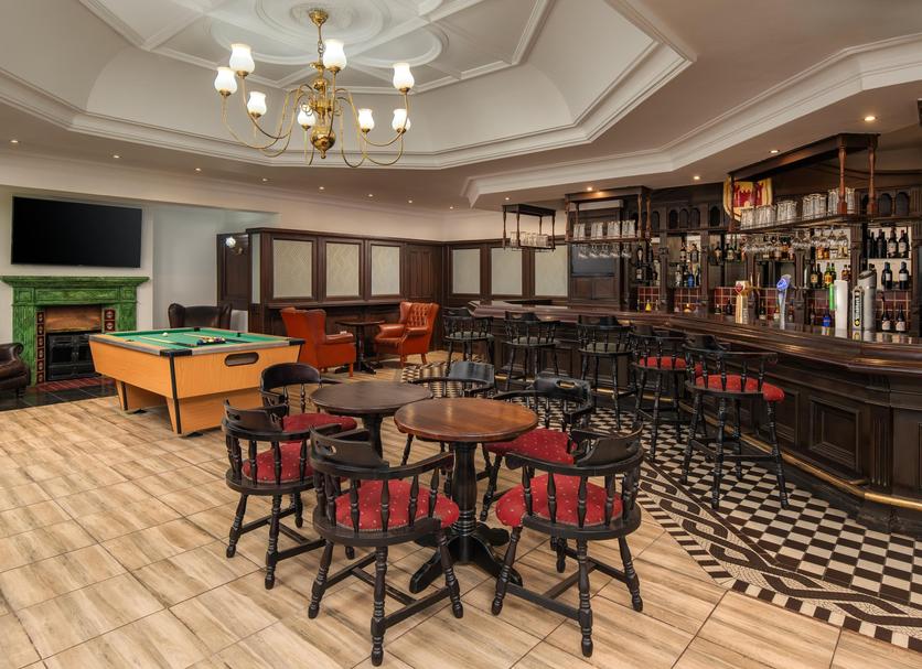 Bar Photo