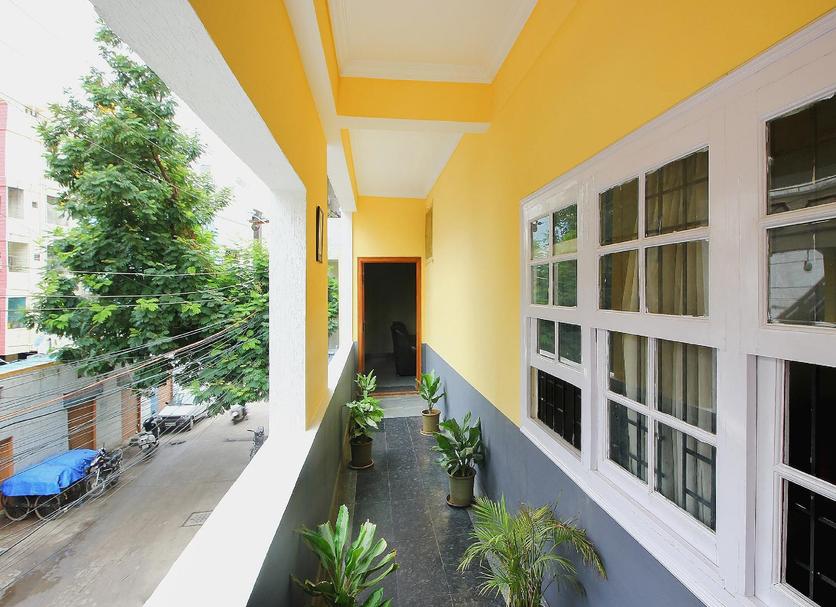 Balcony Photo