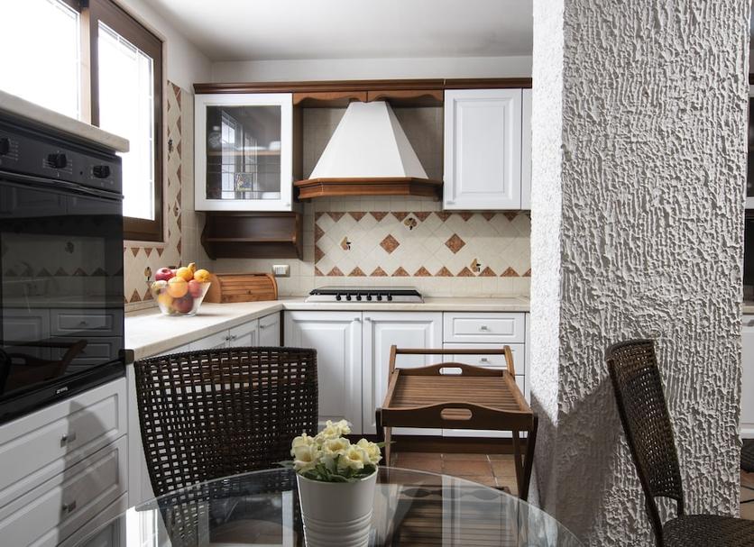 Kitchen Photo