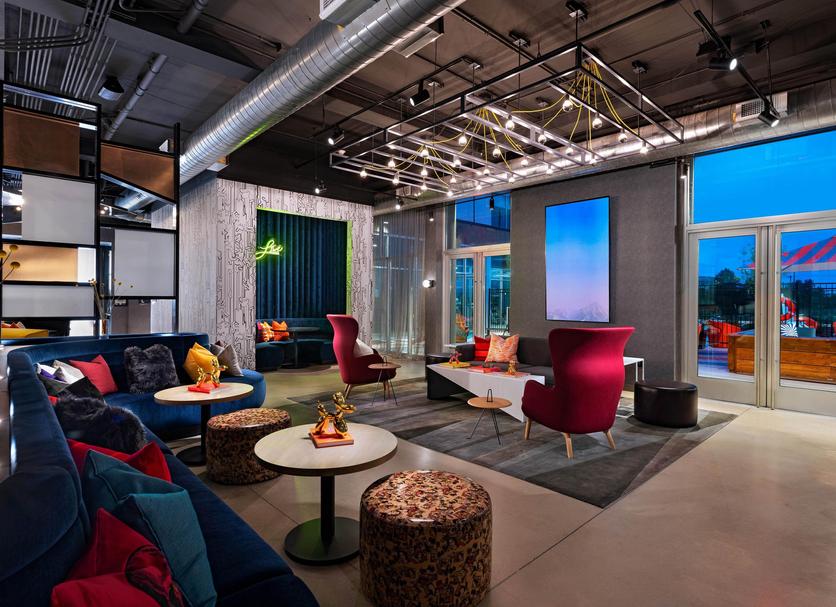 Lounge Photo