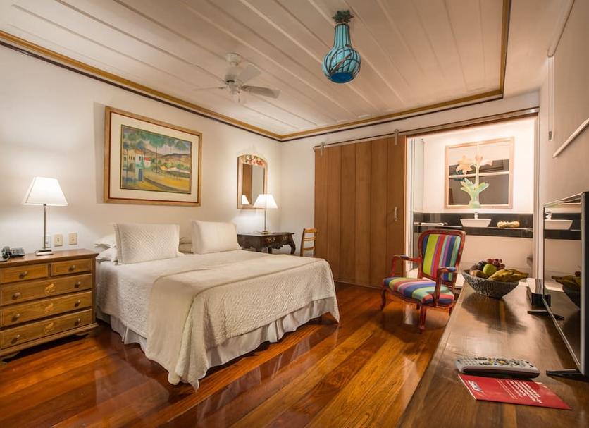 Bedroom Photo