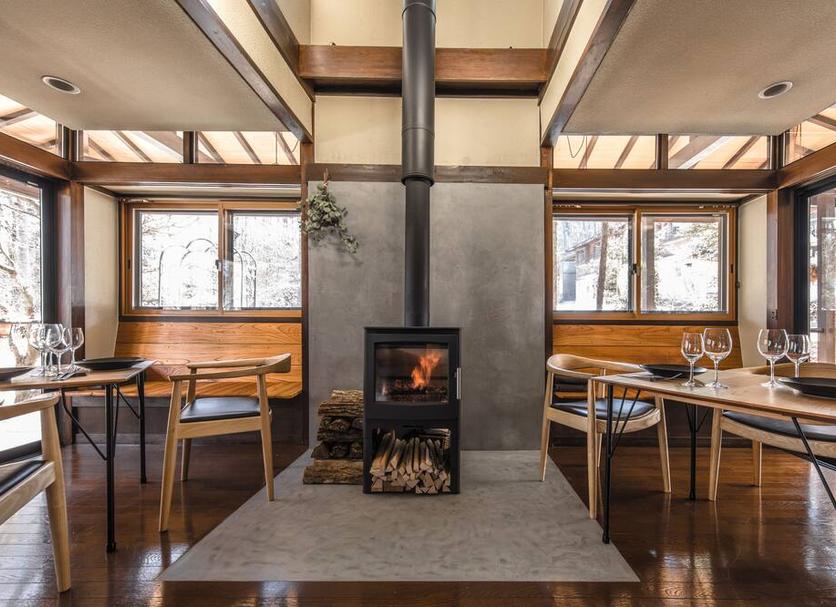 Dining room Photo