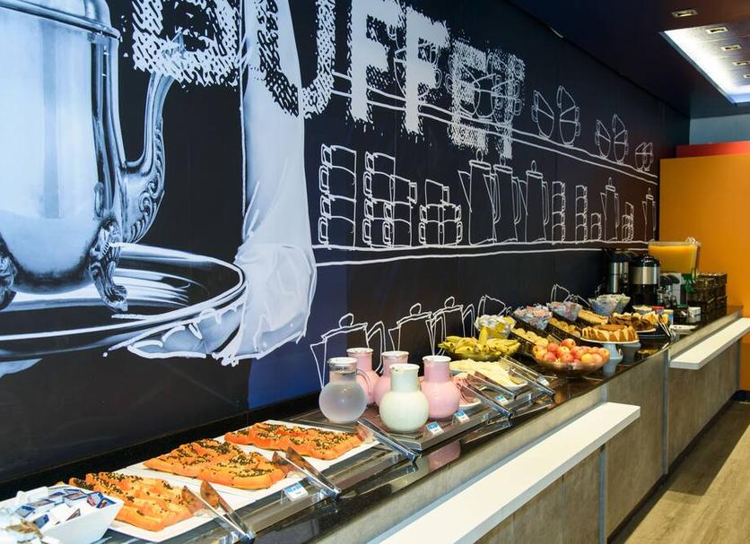 Buffet Photo