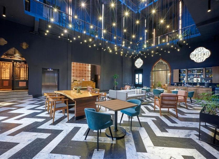 Restaurant Photo