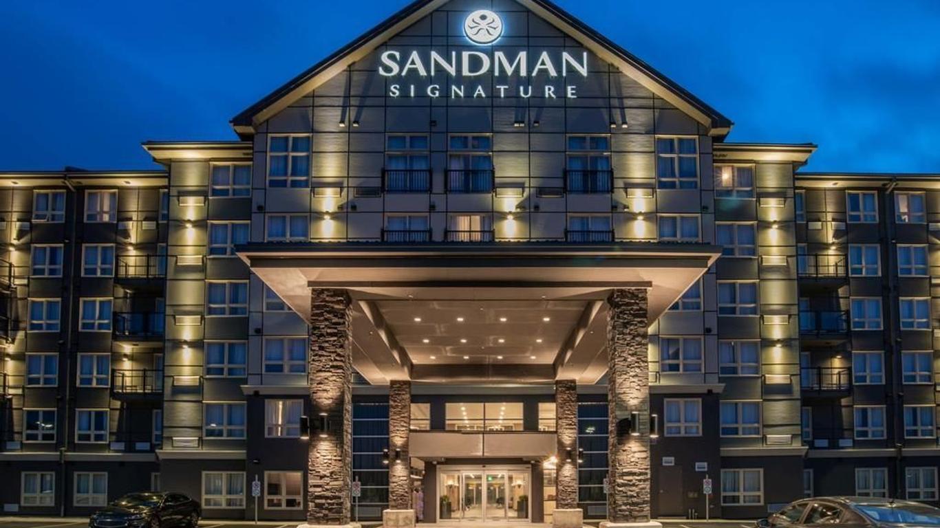 Sandman Signature St. John's Hotel
