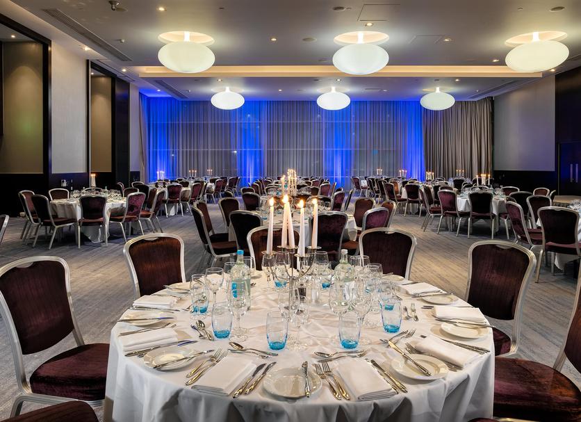 Banquet hall Photo