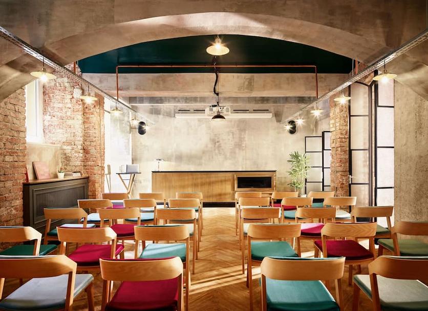Restaurant Photo