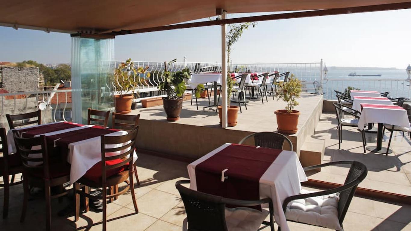 Spinel Hotel