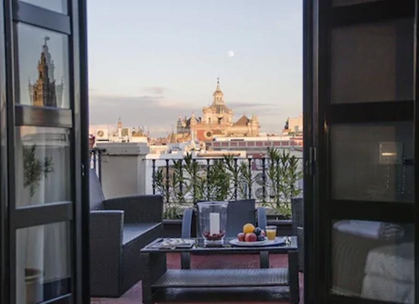 Balcony Photo