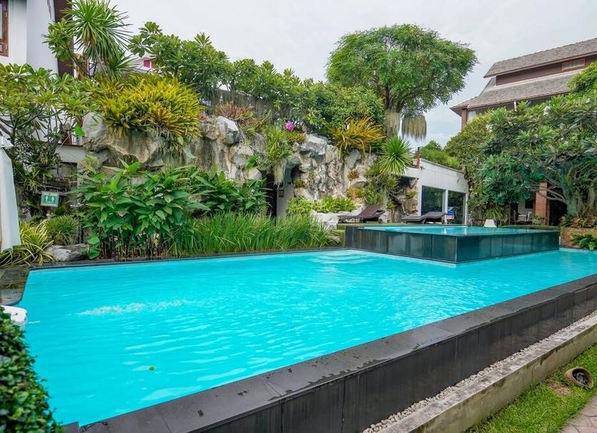 Pool Photo