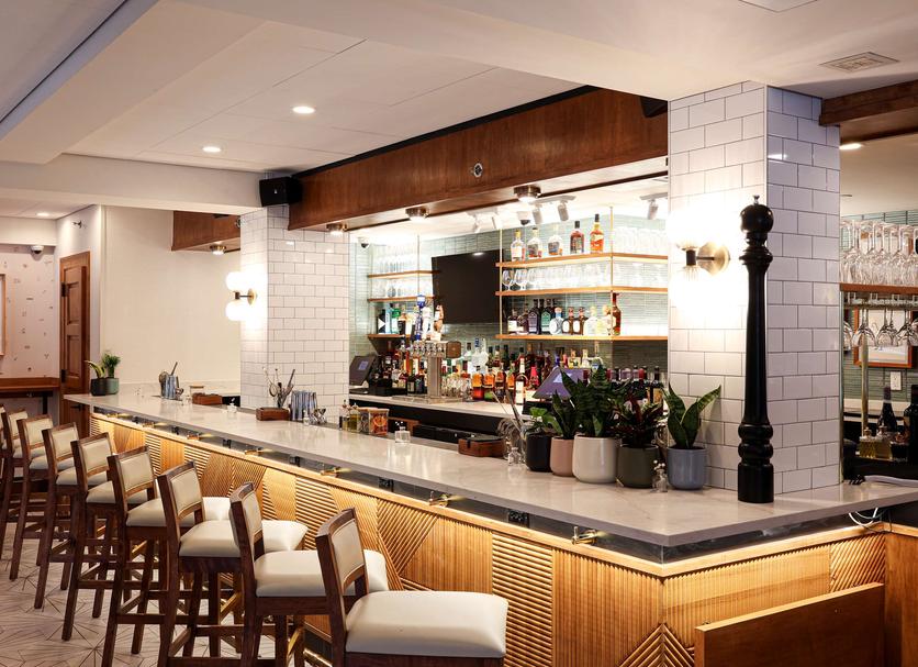 Bar Photo