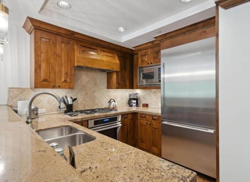 Kitchen Photo