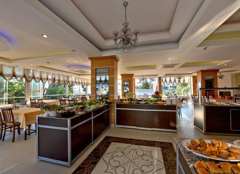 Buffet Photo