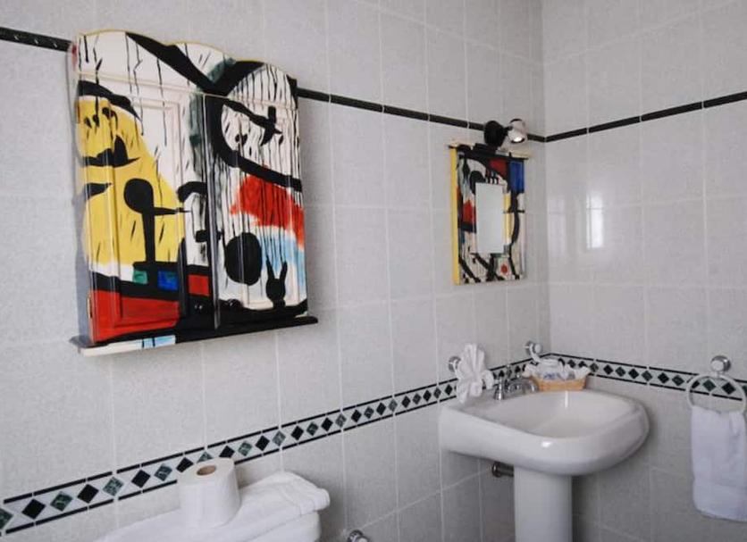 Bathroom Photo
