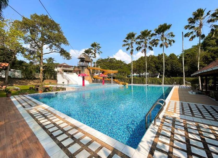 Pool Photo
