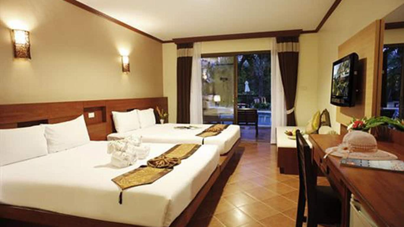 Fanari Khaolak Resort