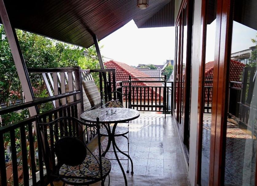 Balcony Photo