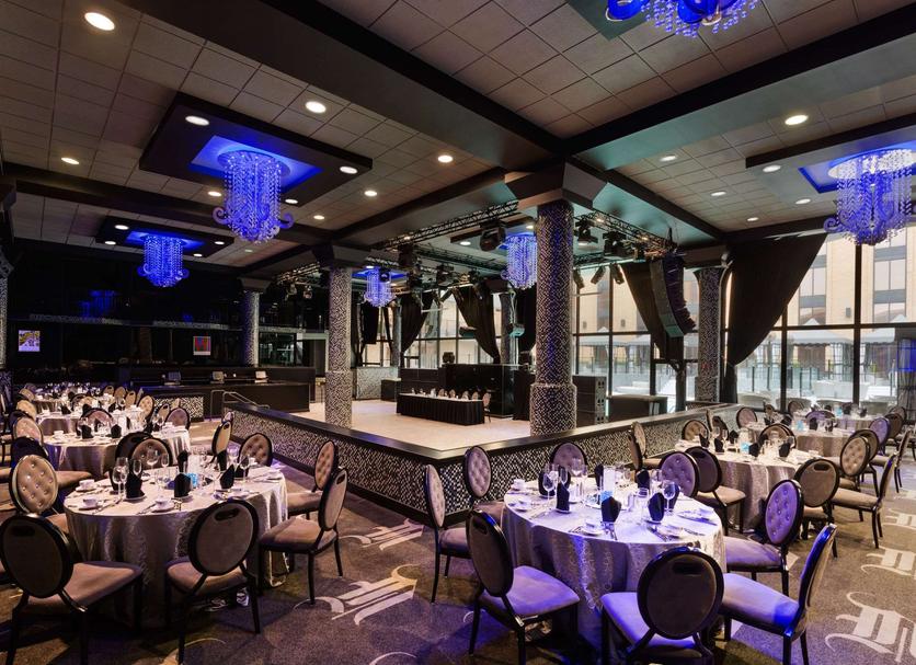 Banquet hall Photo