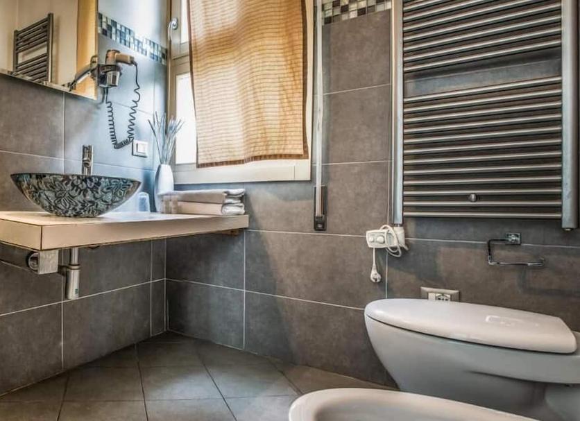 Bathroom Photo