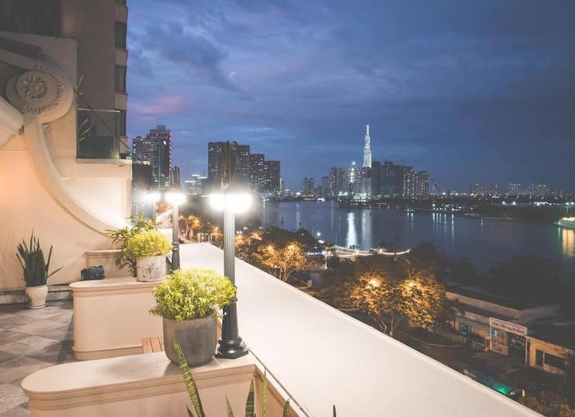 Balcony Photo