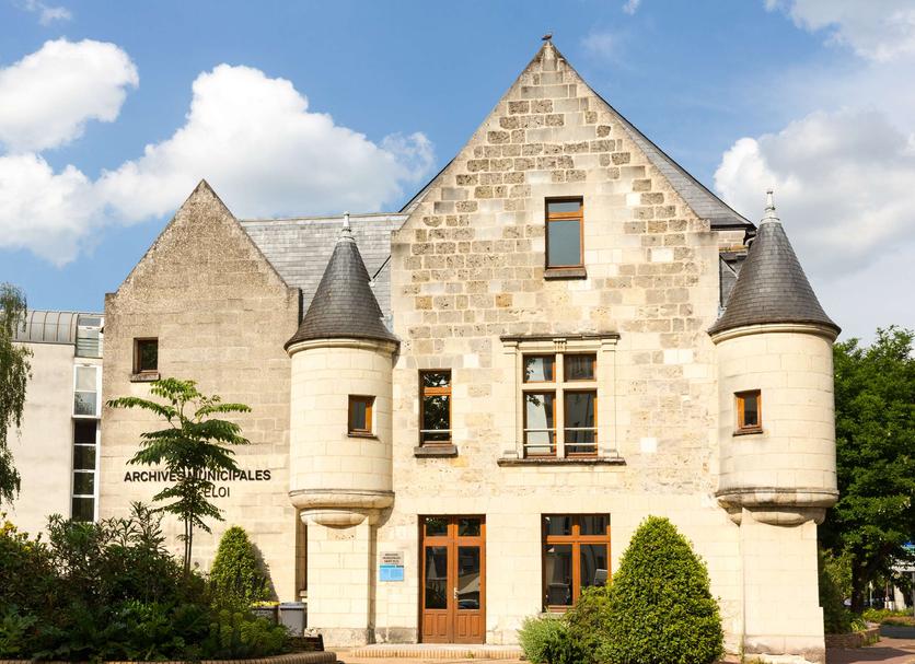 Building Photo